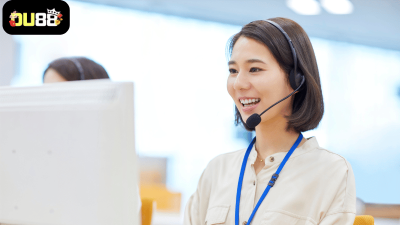 Đội ngũ hỗ trợ khách hàng DU88 tận tâm